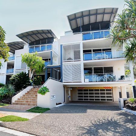 Aqua Promenade Beachfront Holiday Apartments Сънрайз Бийч Екстериор снимка