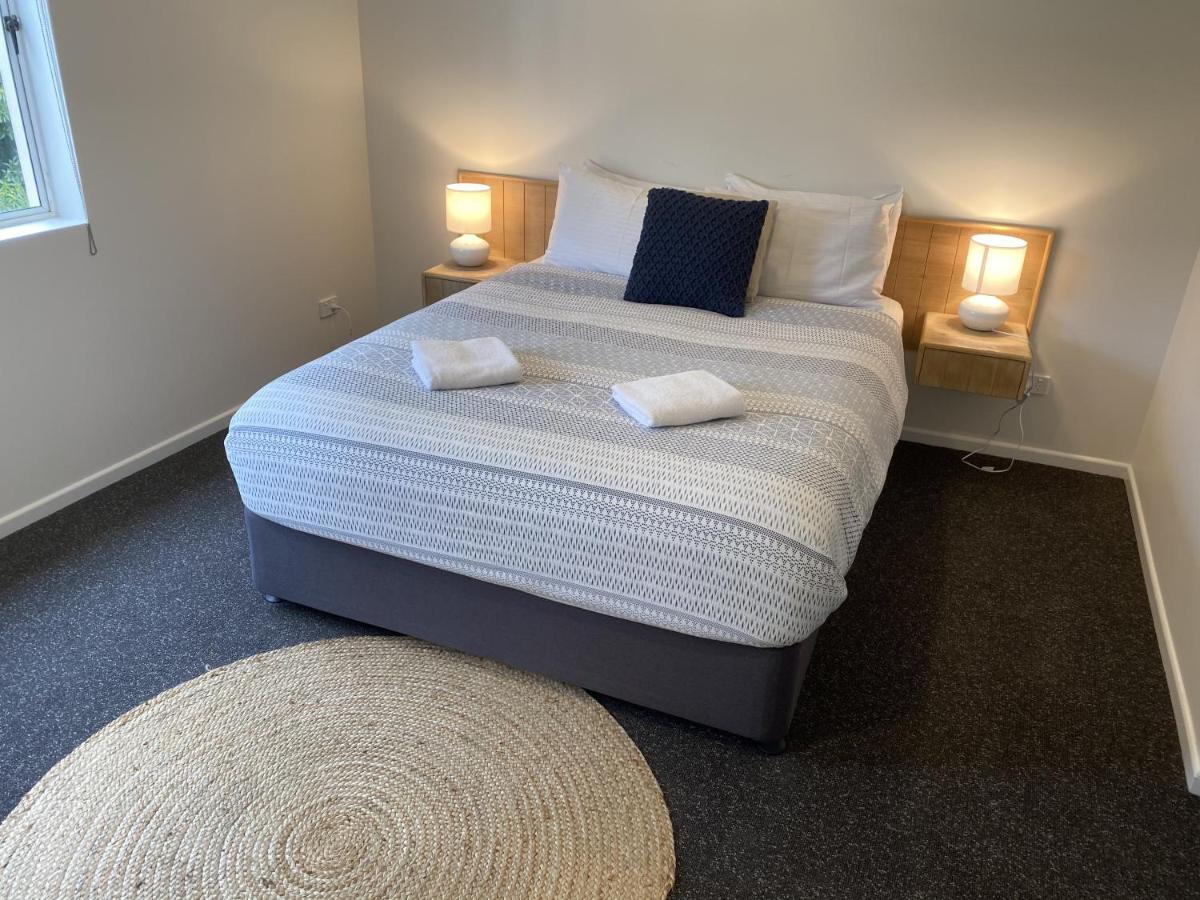 Aqua Promenade Beachfront Holiday Apartments Сънрайз Бийч Екстериор снимка