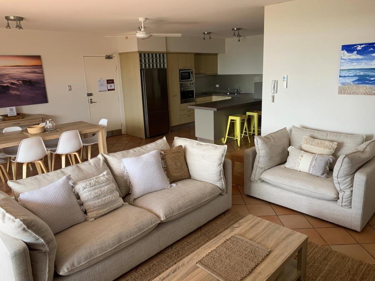 Aqua Promenade Beachfront Holiday Apartments Сънрайз Бийч Екстериор снимка