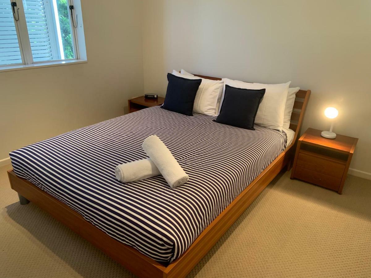 Aqua Promenade Beachfront Holiday Apartments Сънрайз Бийч Екстериор снимка