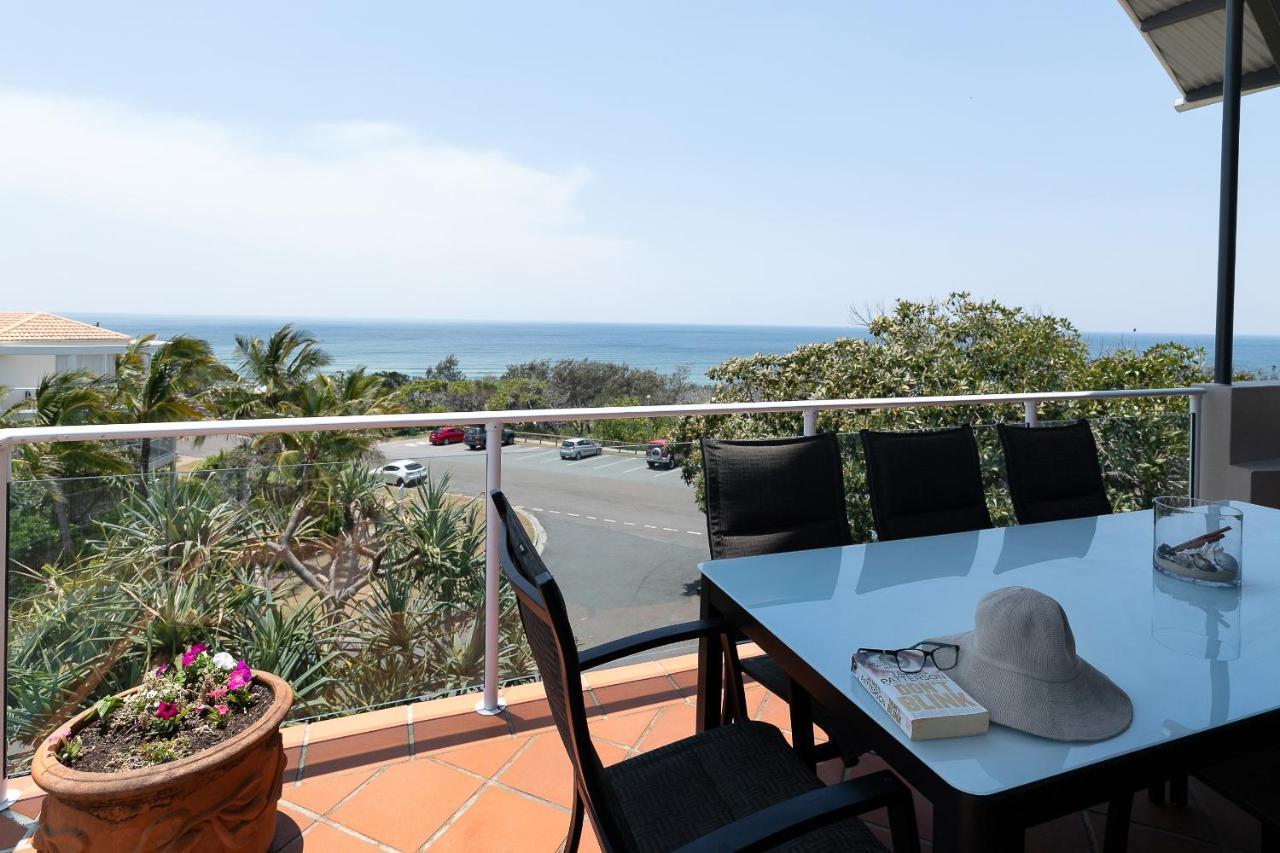 Aqua Promenade Beachfront Holiday Apartments Сънрайз Бийч Екстериор снимка